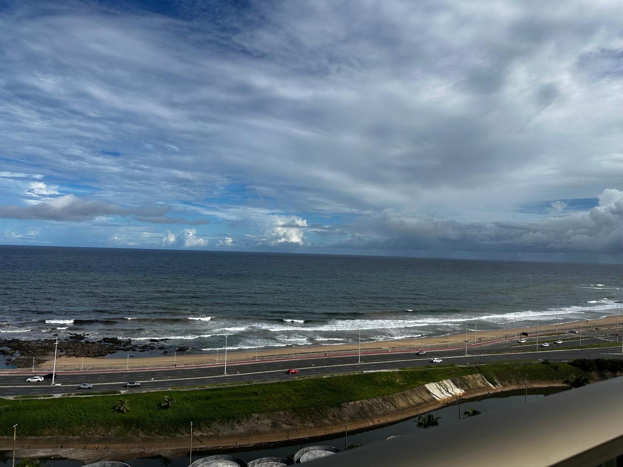 Apartamento Aconchegante E Com Vista Mar